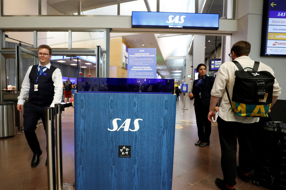 Scandinavian airline SAS pilots go om strike