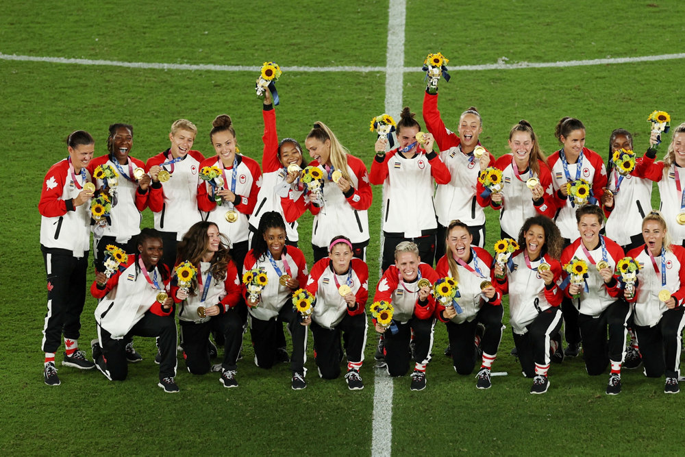 FILE PHOTO: Soccer Football - Women''s Team - Medal Ceremony