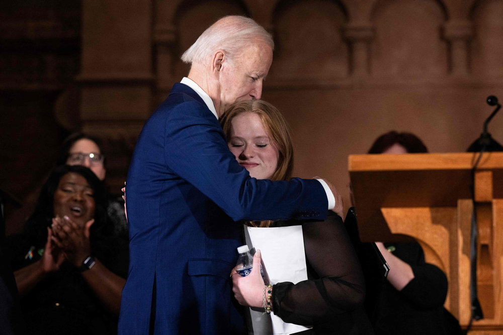 TOPSHOT-US-POLITICS-BIDEN-GUN-VIOLENCE-VIGIL