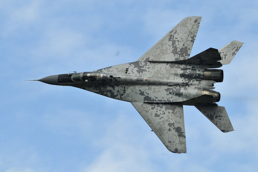 Slovak cabinet approves giving MiG-29 fighters to Ukraine