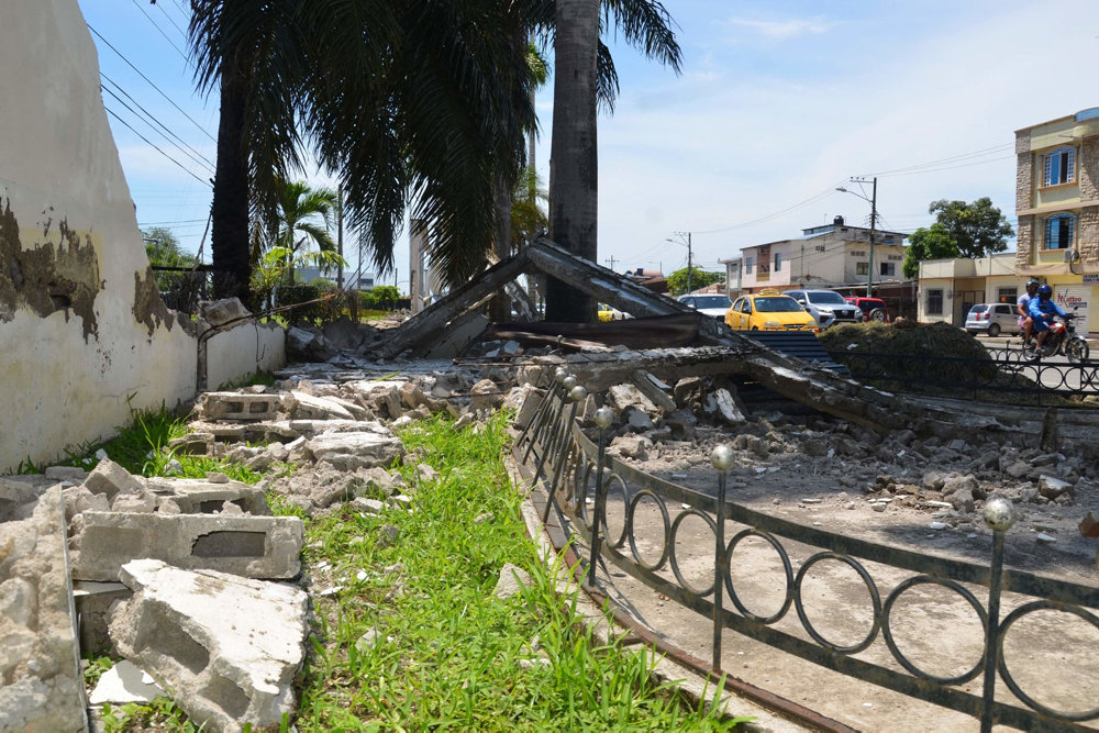 ECUADOR-EARTHQUAKE