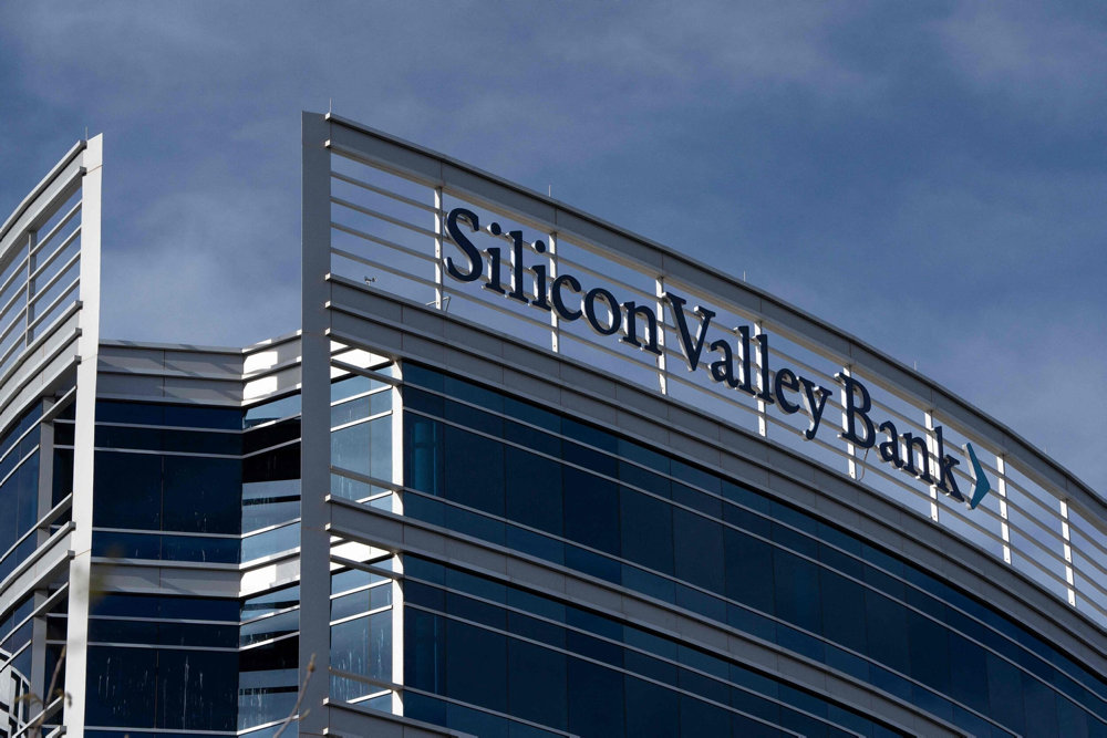 FILES-US-BANKRUPTCY-BANKING-MERGER-SVB