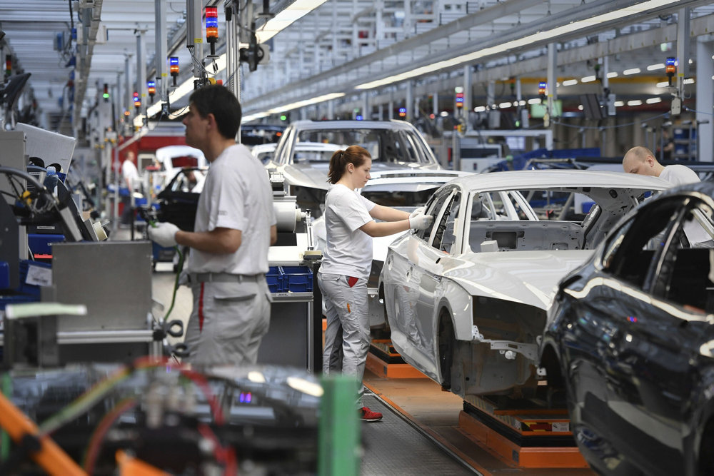 ifo Institute: Expectations in the automotive industry collapsed.