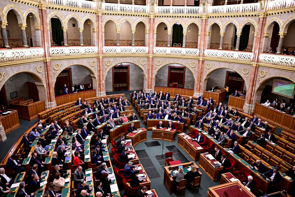 Hungary''s parliament votes on the ratification process of Finland''s NATO entry