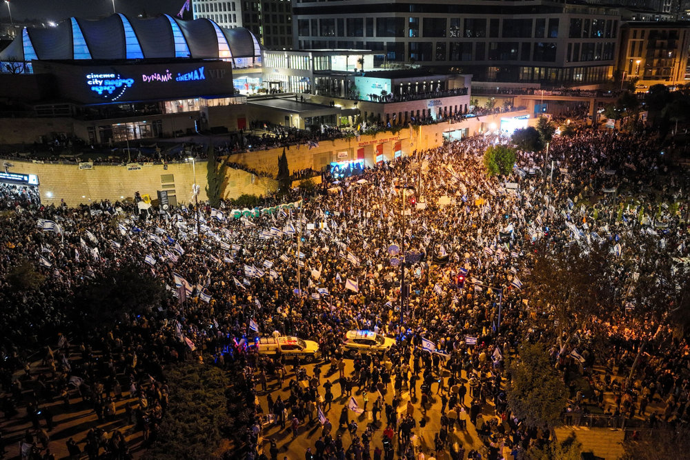 Israelis protest in Jerusalem