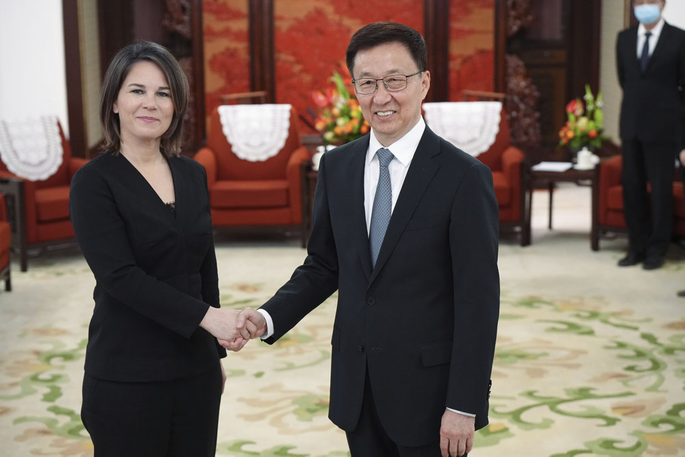 Foreign Minister Baerbock visits China