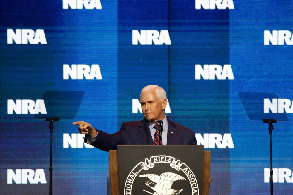 US-POLITICS-GUNS-NRA-CONVENTION