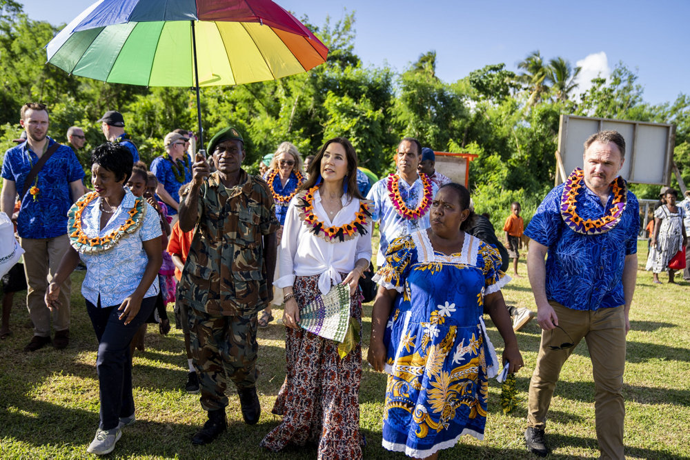 Kronprinsessen og udviklingsministeren besøger Vanuatu, Kronprinsesse Mary, Kronprinsessen