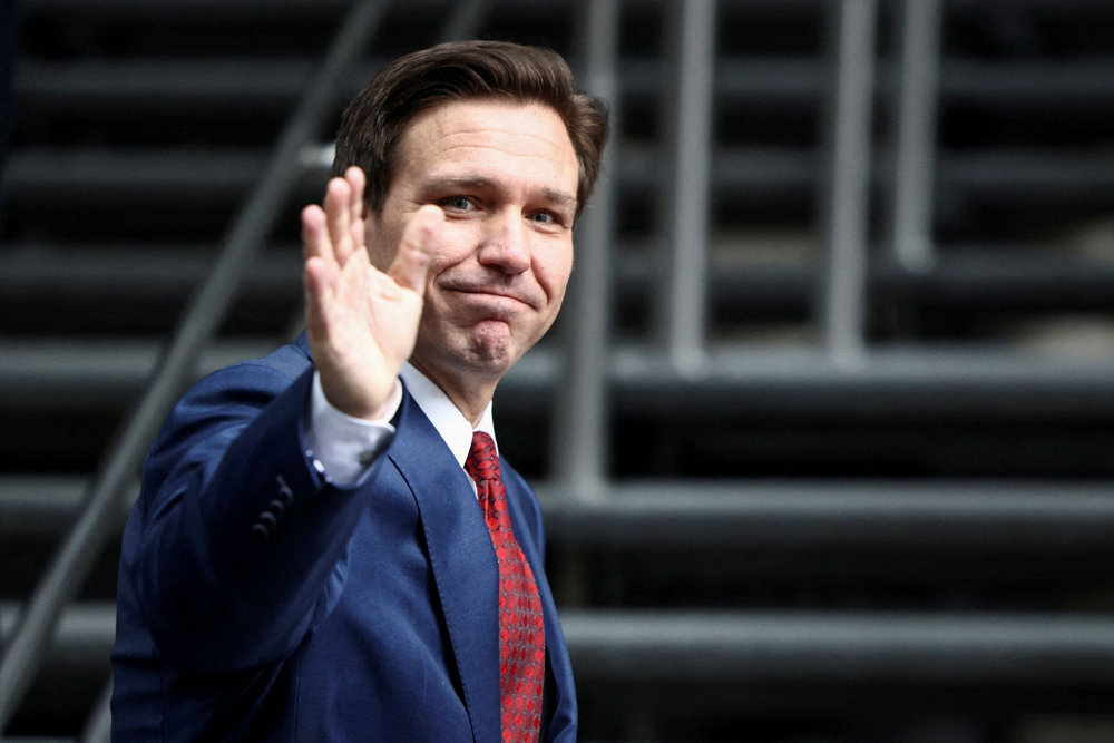 Florida''s DeSantis visits Britain