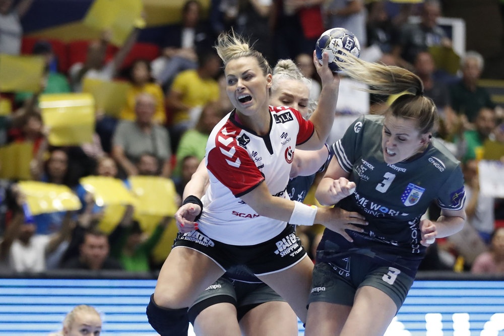 Women''s EHF Champions League - CSM Bucuresti vs Team Esbjerg