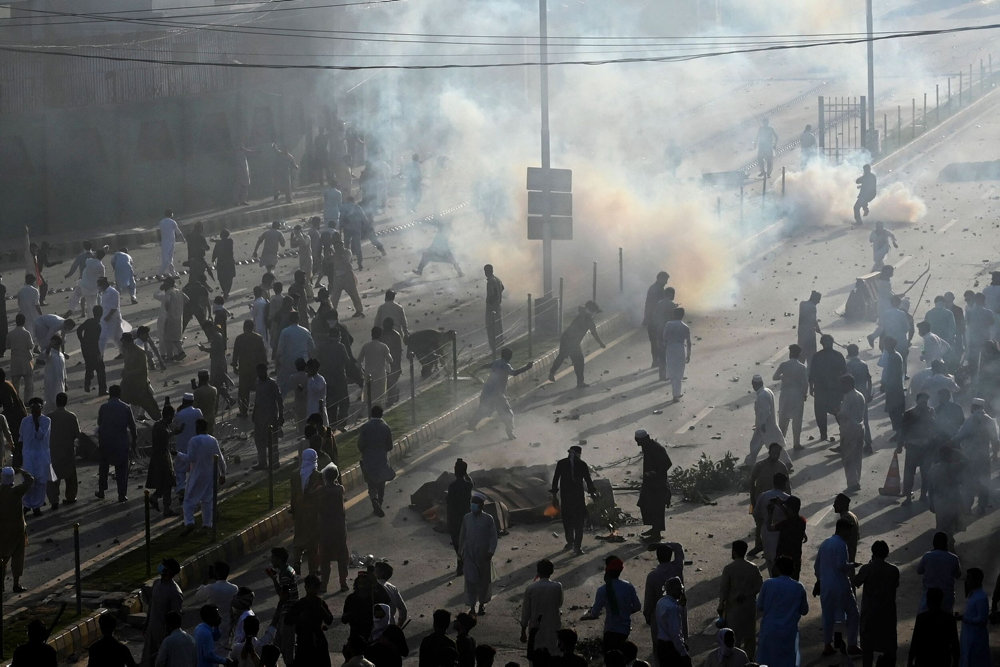 PAKISTAN-POLITICS-KHAN-ARREST-PROTEST