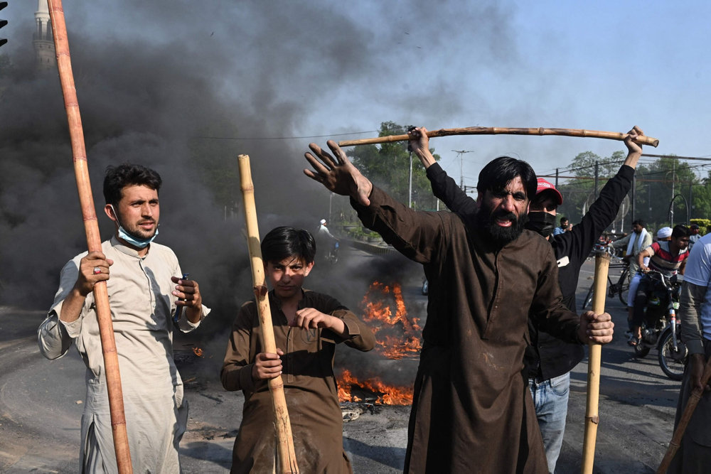 PAKISTAN-POLITICS-KHAN-ARREST-PROTEST