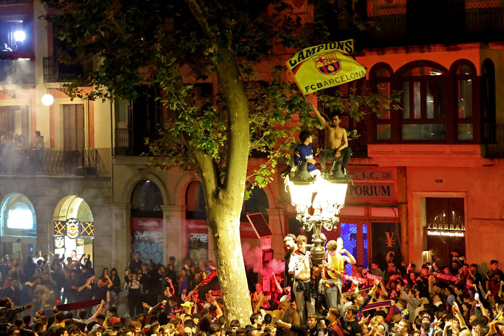 LaLiga - FC Barcelona fans celebrate winning LaLiga