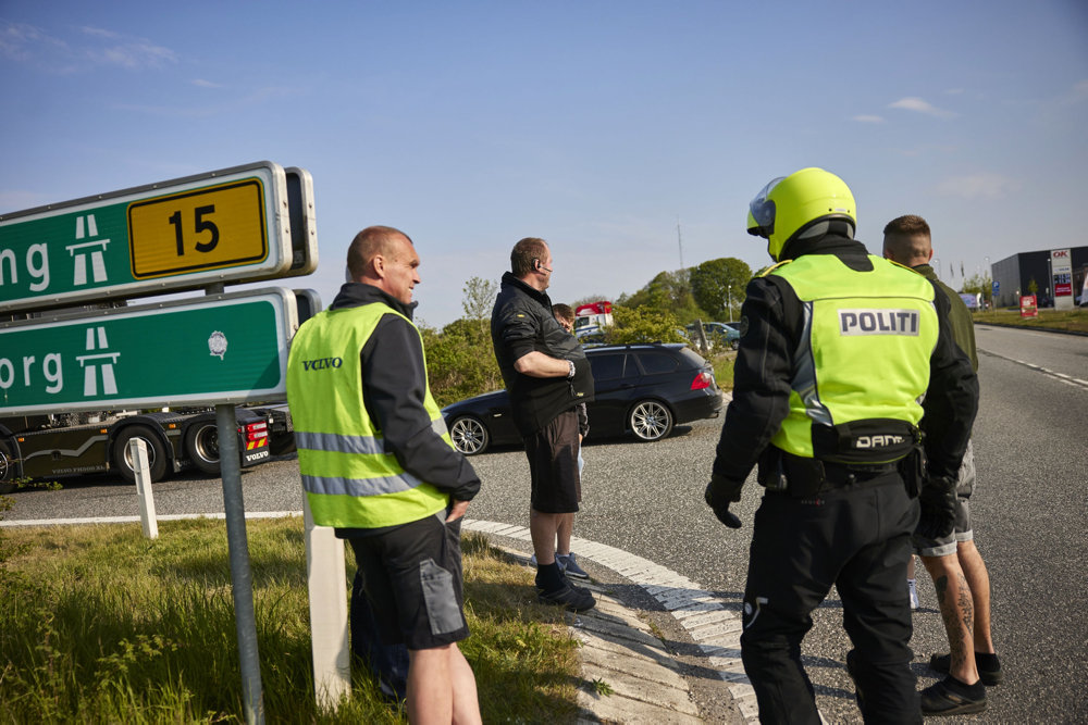 Østjylland: Lastbilchauffører blokerer trafikken flere steder