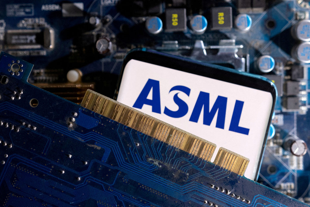 FILE PHOTO: Illustration shows ASML logo