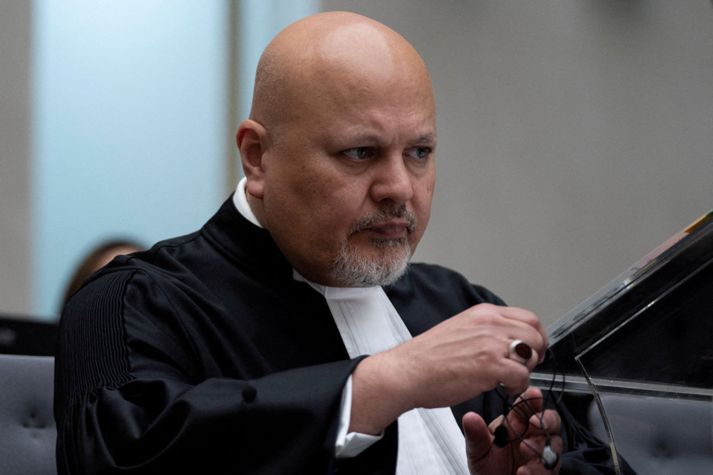 FILE PHOTO: FILE PHOTO: Public Prosecutor Karim Khan prepares for the trial of Mahamat Said Abdel Kani at the International Criminal Court in The Hague