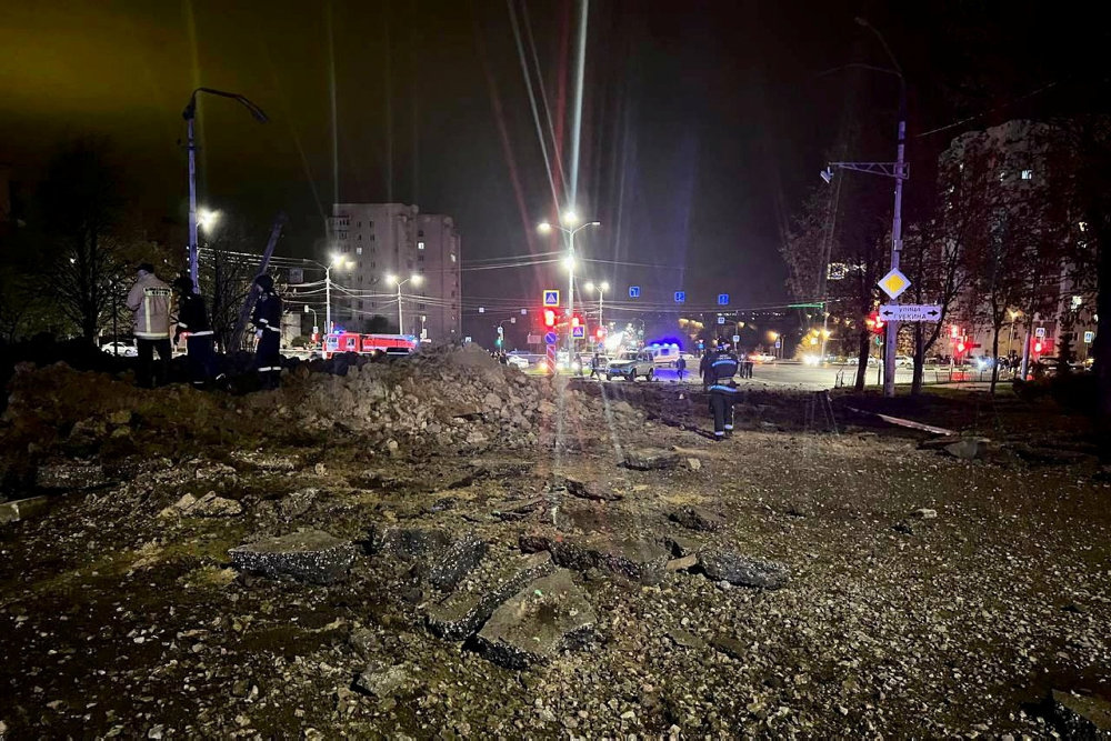 City mayor visits the accident scene following a large blast in Belgorod