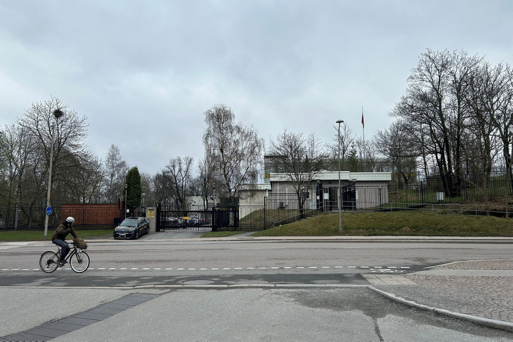 Sweden expels five Russian diplomats, ministry says