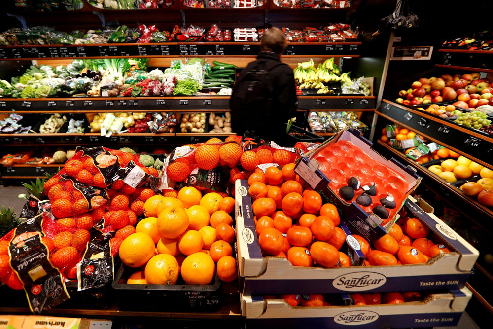 FILE PHOTO: Full shelves with fruits are pictured in a supermarked during the spread of the coronavirus disease (COVID-19) in Berlin