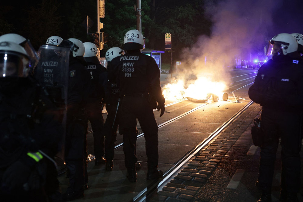 GERMANY-DEMO-FAR-LEFT