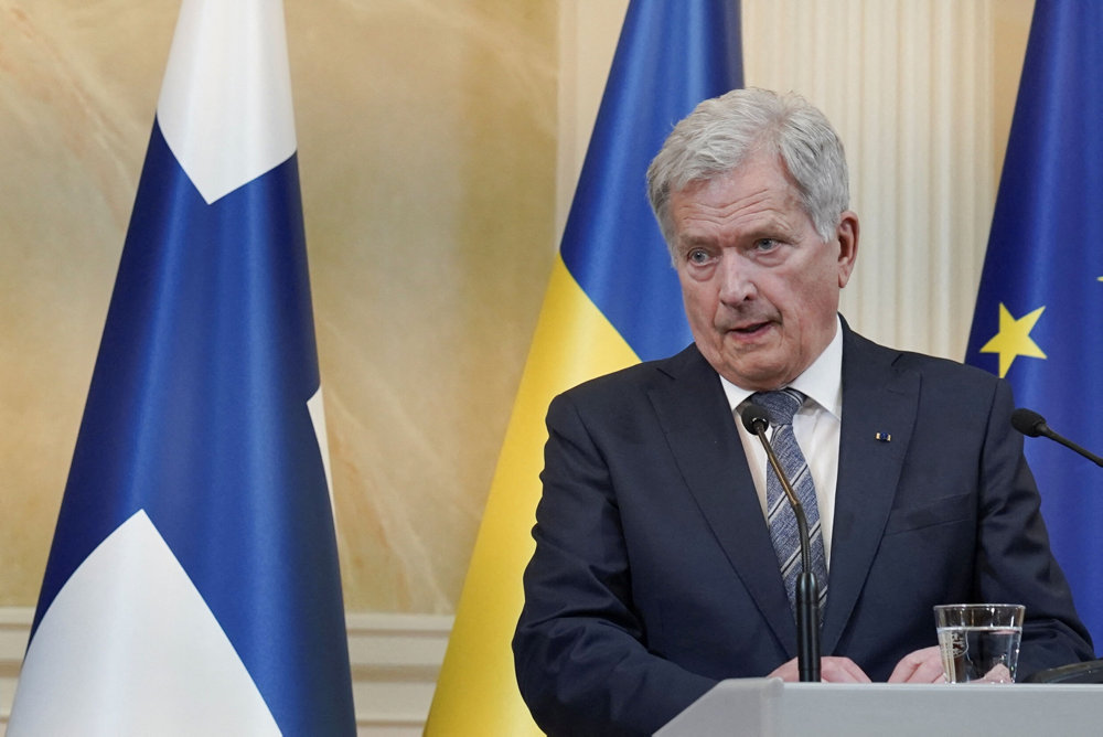 Ukraine President Zelenskiy visits Finland