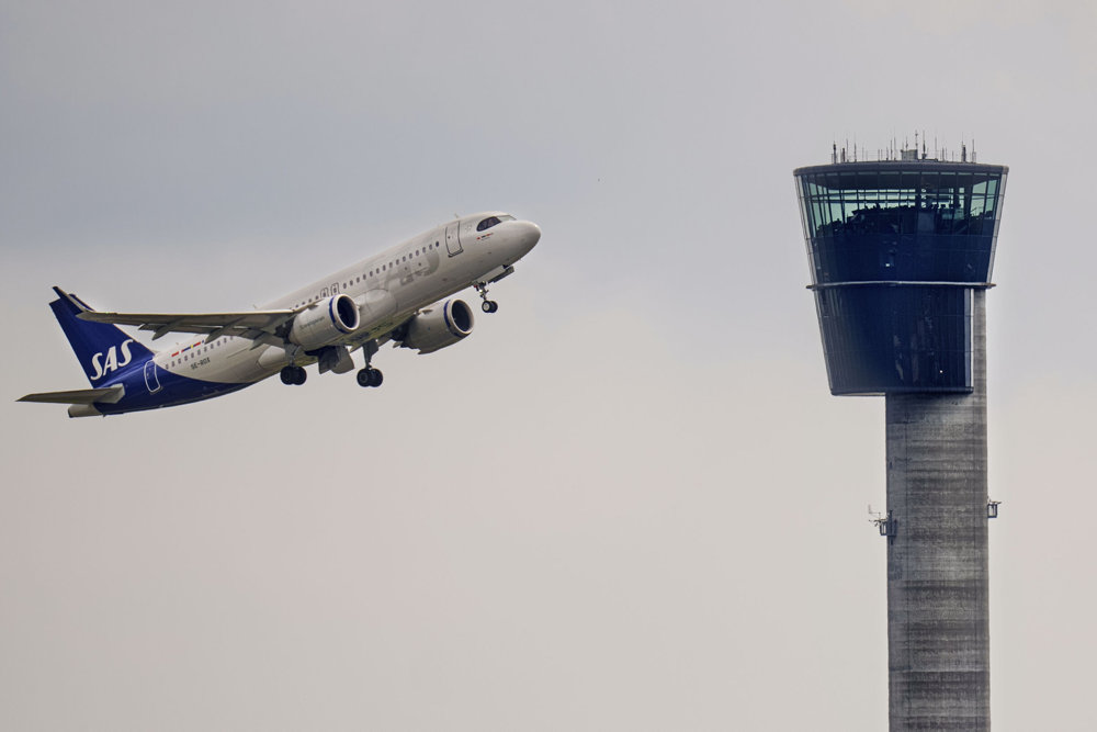 Naviair og flyveledere har indgået aftale