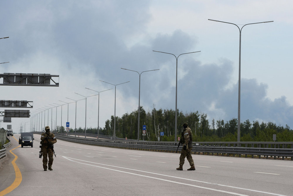 Wagner military column passes Russian city of Voronezh