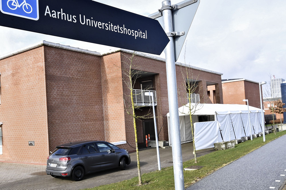 Aarhus Universitetshospital - Coronatest - Drive-in- test for coronavirus.