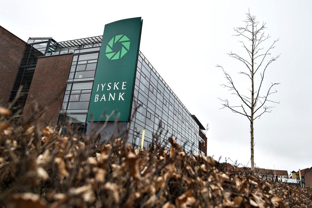 Jyske Bank hævede overskuddet en smule i 2017