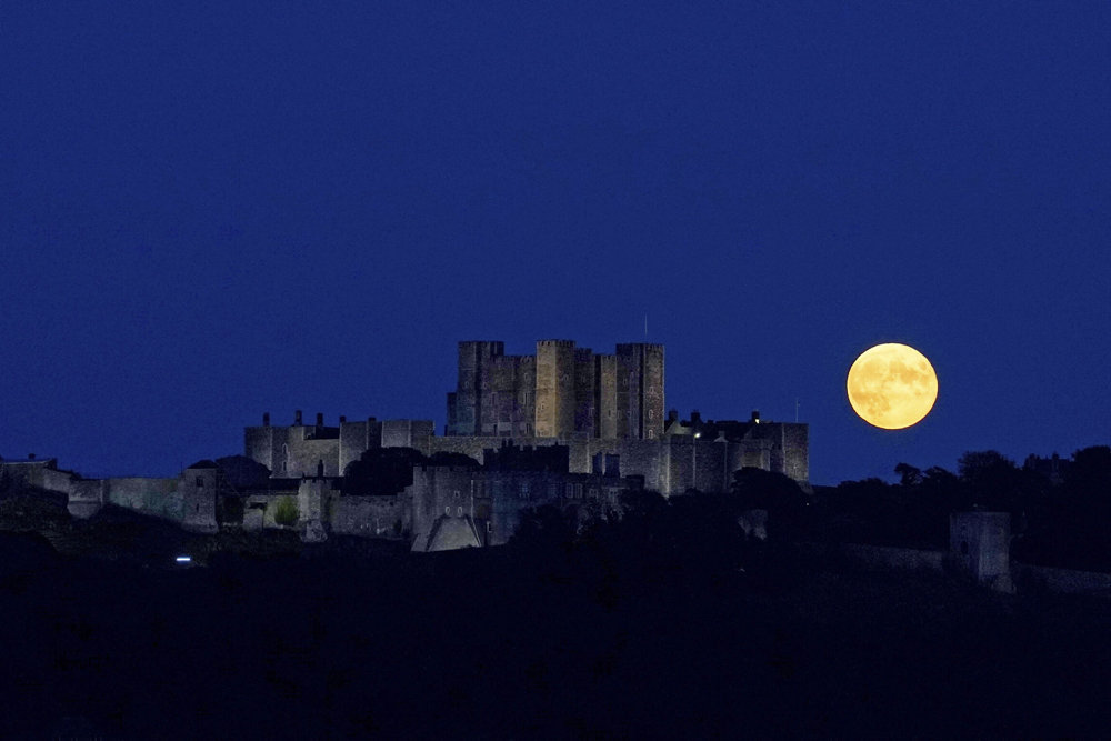 Britain Supermoon