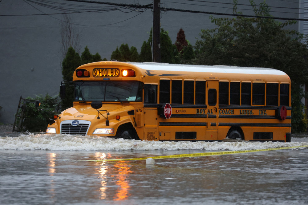 Heavy rain causes flooding in New York region