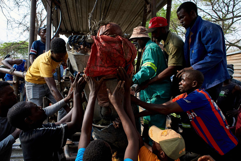 ZIMBABWE-MINING-GOLD-ACCIDENT