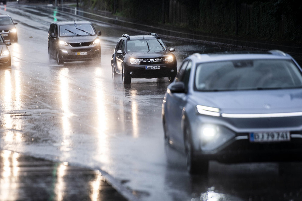 Regn over Svendborg Ustabilt vejr med byger kommer til at præge ugen