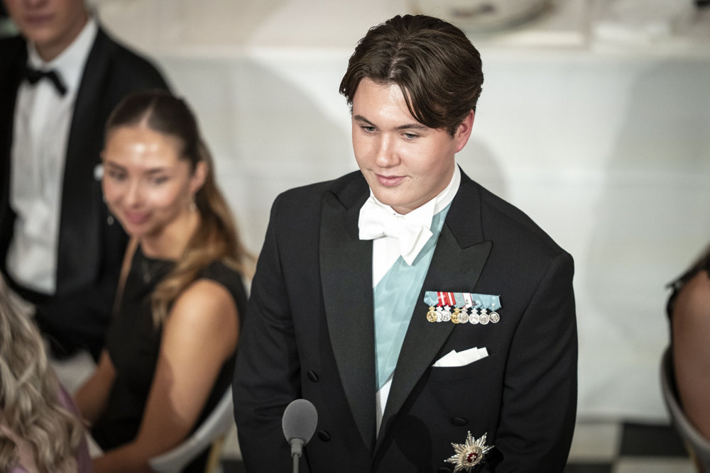 Prince Christian of Denmark 18 years: The Queen hosts a gala dinner at Christiansborg Castle.