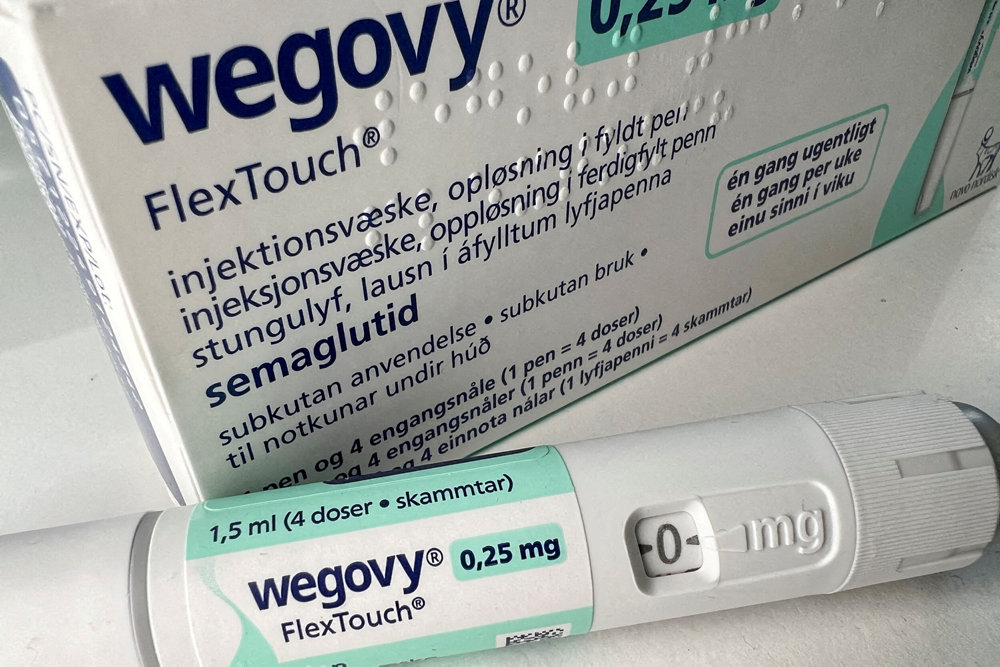 FILE PHOTO: A 0.25 mg injection pen of Novo Nordisk''s weight-loss drug Wegovy is shown in this photo illustration in Oslo, Norway, September 1, 2023. REUTERS/Victoria Klesty/Illustration/