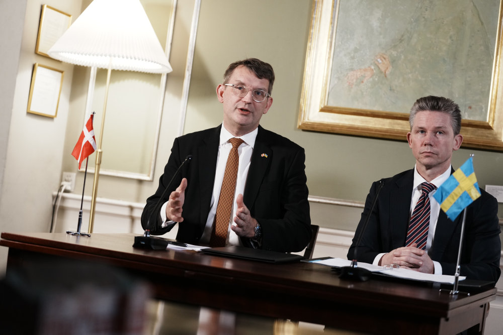 Pressemøde med forsvarministeren og svensk kollega